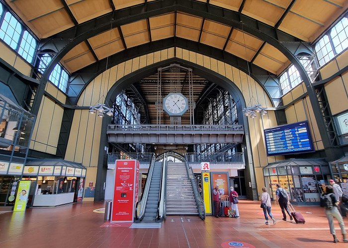 Hamburg Central Station photo