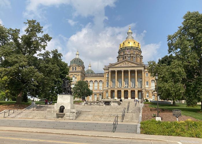 Iowa State Capitol Building photo