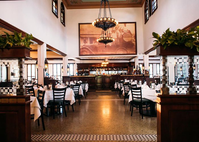 Joe's Stone Crab photo