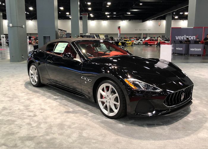 Miami Beach Convention Center photo