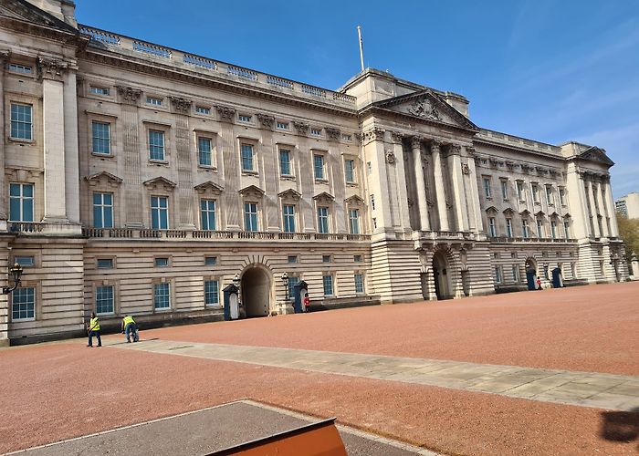 Buckingham Palace photo