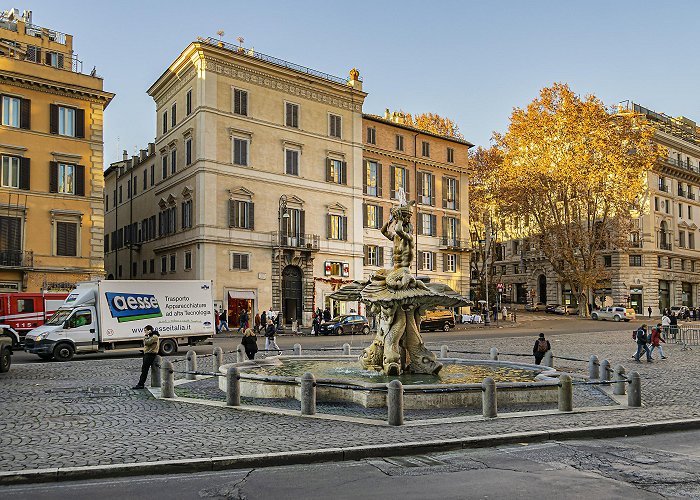 Piazza Barberini photo