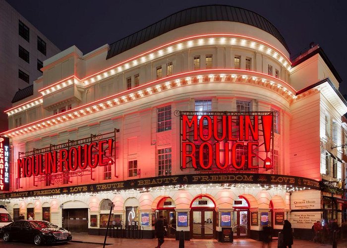 Piccadilly Theatre photo