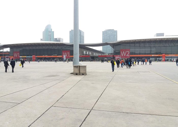 Shanghai New International Expo Centre photo