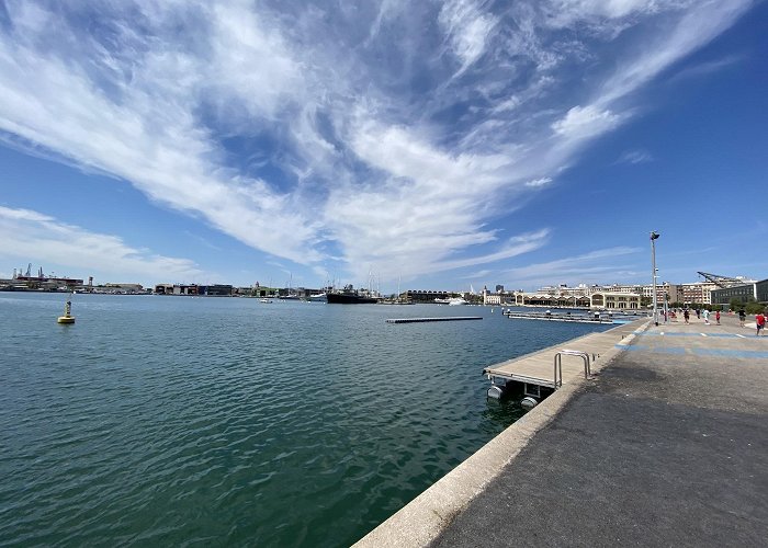 Puerto de Valencia photo
