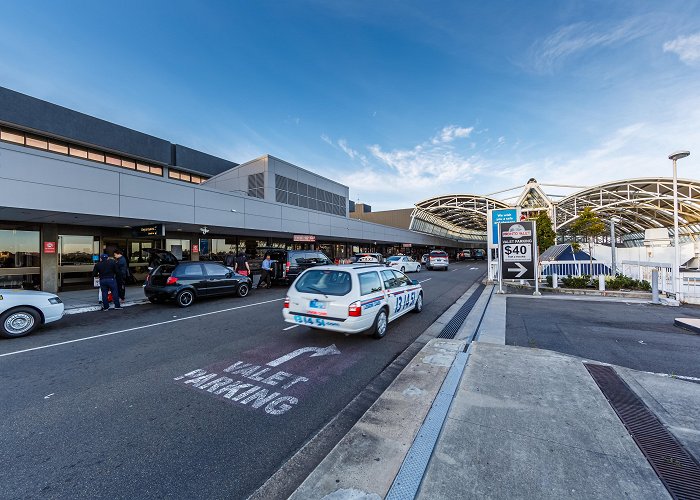 Sydney Airport International Terminal photo