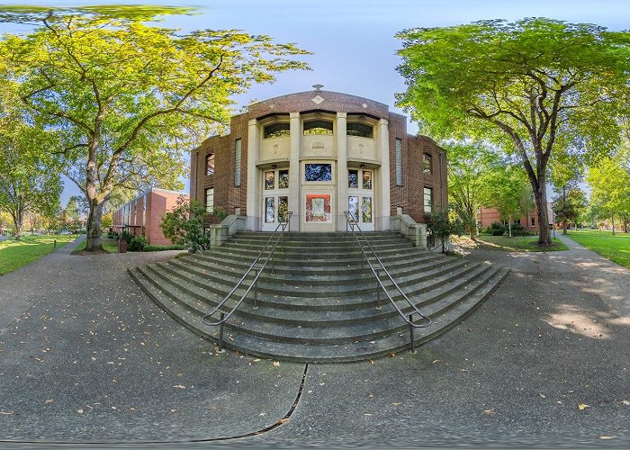 Seattle Pacific University - SPU photo