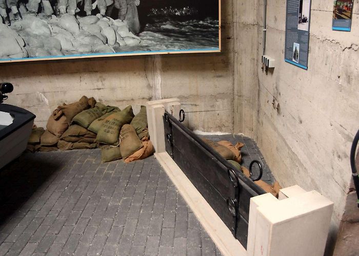 Watersnoodmuseum Watersnoodmuseum (Ouwerkerk) - Visitor Information & Reviews photo