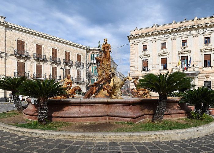 Fontana di Diana Fontana di Diana – Syracuse, Sicily | ITALYscapes photo