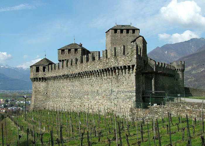 Castello di Montebello Castello di Montebello / Museo archeologico - Bellinzona - My ... photo