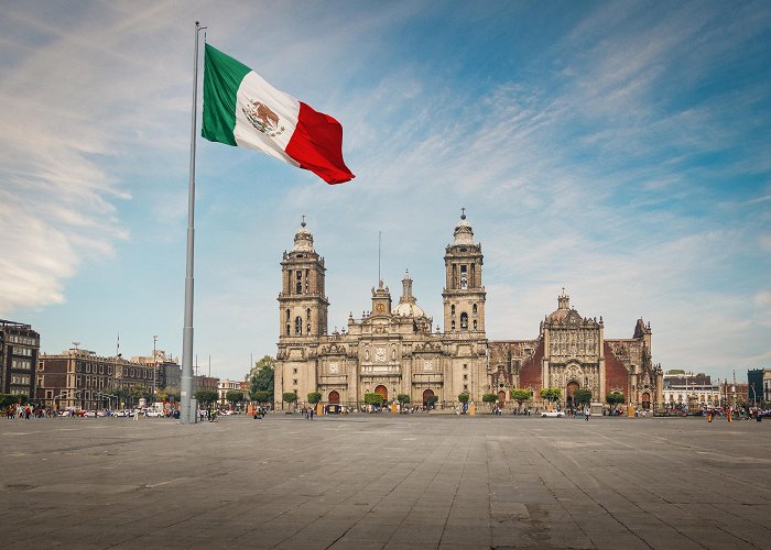 Metropolitan Cathedral of Mexico City 3 Must-Do Things When Visiting Mexico City | Via photo