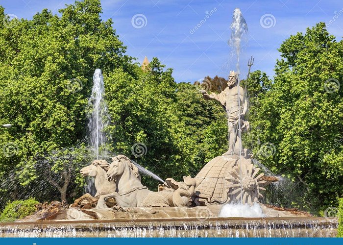 Neptune Fountain Neptune Chariot Horses Statue Fountain Madrid Spain Stock Photo ... photo
