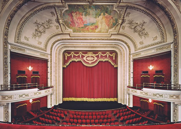 Royal Alexandra Theatre Toronto's Royal Alexandra Theatre Will Get a $2.5 Million Facelift ... photo