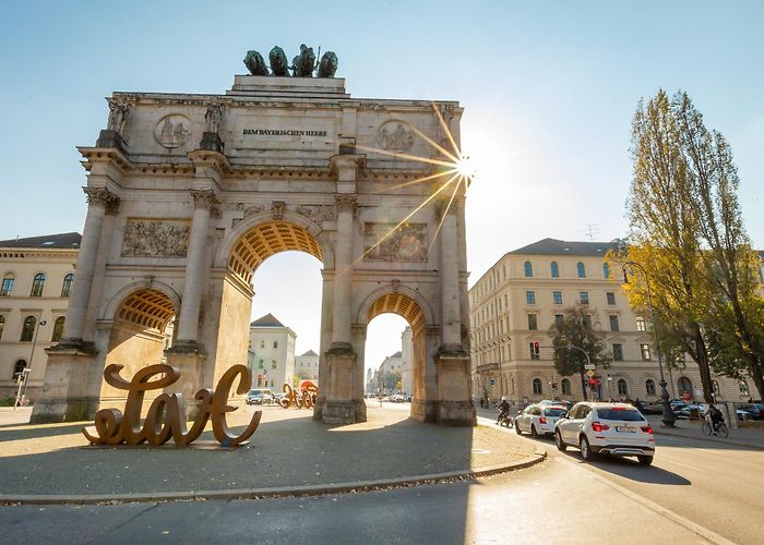 Siegestor Visit Schwabing: 2024 Schwabing, Munich Travel Guide | Expedia photo