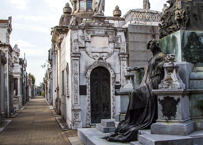 La Recoleta cemetery Recoleta Cemetery, Buenos Aires: The World's Most Beautiful ... photo