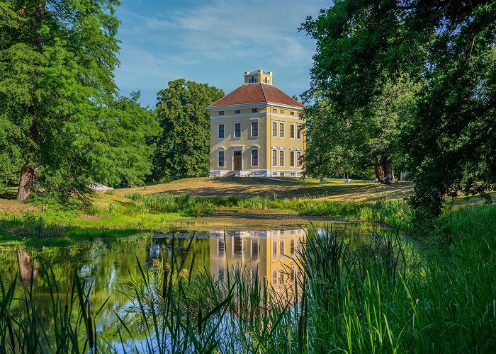 Schloss und Park Luisium Luisium Palace and Park | WelterbeRegion Anhalt-Dessau-Wittenberg photo