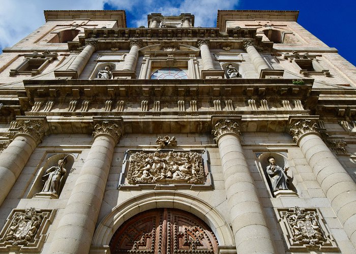Iglesia de San Ildefonso Jesuitas Urban routes in Toledo, visit Spain - Tránsito Toledo photo