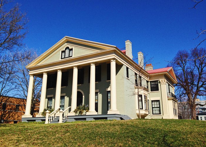 Wilcox Mansion - Theodore Roosevelt Inaugural National Historic Site When Theodore Roosevelt became president in Buffalo - Au-delà du ... photo