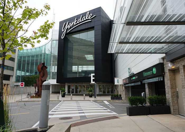 Yorkdale Shopping Centre Toronto's Yorkdale Shopping Center Undergoing $28 Million Luxury ... photo