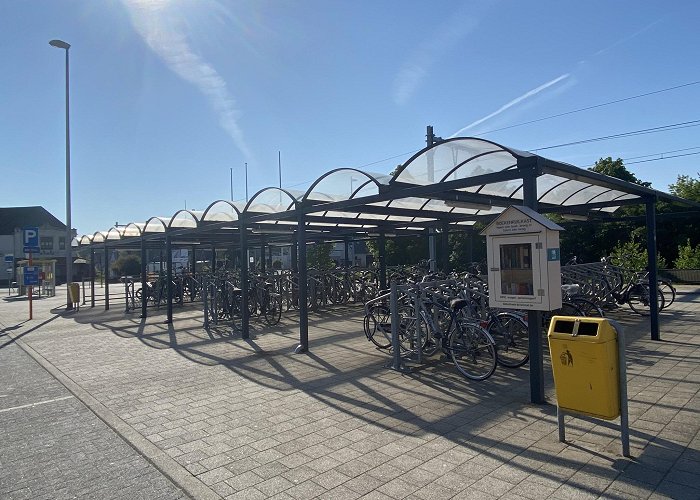 Hambos Velopark: A Linked Open Data Platform <br/> for Bicycle Parkings photo