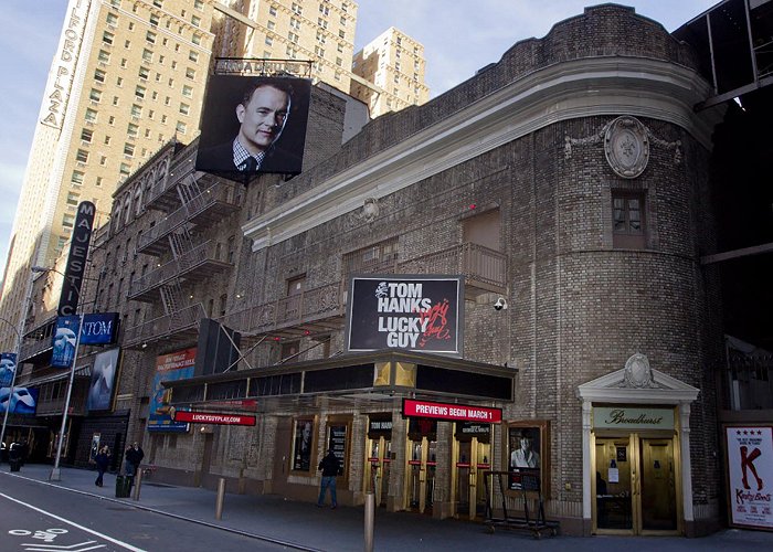 Broadhurst Theatre Cops hunt for creep who groped teens outside Broadway theatre photo