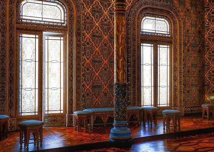 Casa da Hera Museum Interior of the Palacio da Bolsa in Porto, Portugal : r/ArchitecturePorn photo