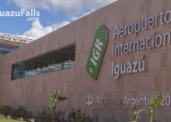 City Hospital Transfers Airport/Hotel to Hotel/Airport in Puerto Iguazu & Foz do ... photo