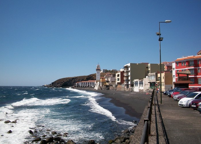 Carrefour Commercial Center Things to Do in Candelaria in 2024 | Expedia photo