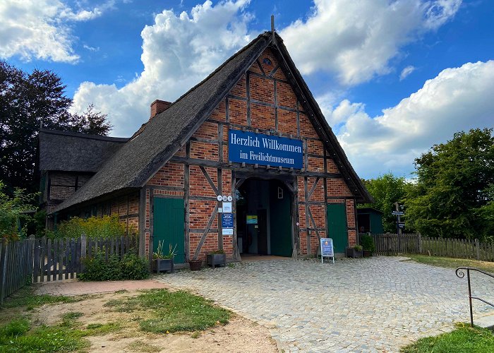 Feuerwehrmuseum Landkreis Harburg Rosengarten: Wildpark Schwarze Berge | Lüneburger Heide photo