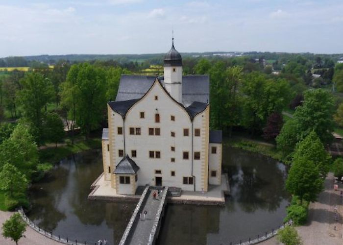 Moated Castle Klaffenbach Tickets for Stahlzeit in Chemnitz | Wegow photo