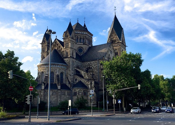 Pfarramt Herz-Jesu Visit Sued: 2024 Sued, Koblenz Travel Guide | Expedia photo