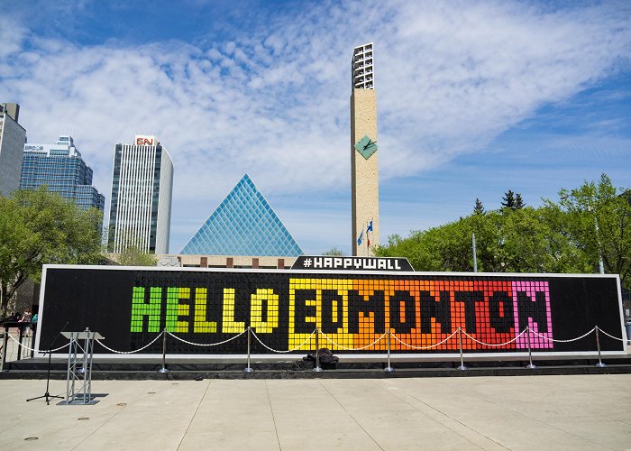 Sir Winston Churchill Square Happy Wall" Art Installation Brings a Smile to Sir Winston ... photo