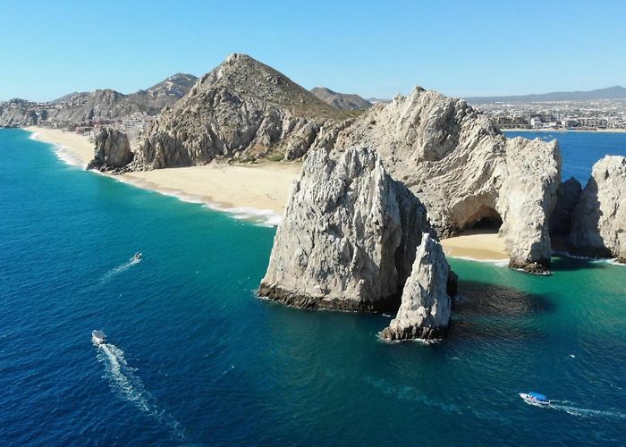 Parque Nacional Marino Arcos de Vallarta Puerto Vallarta Vs. Cabo: Which Should You Visit? | Celebrity Cruises photo