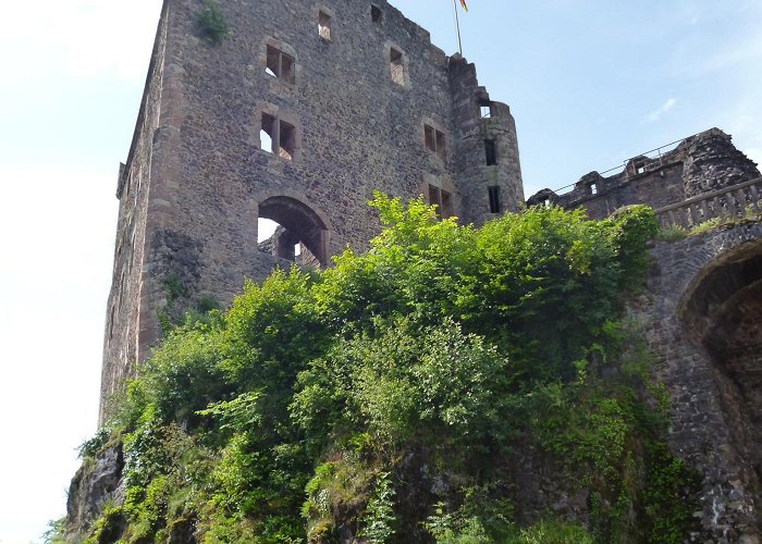 Burgruine Hohengeroldseck The best Hikes in Seelbach | Outdooractive photo