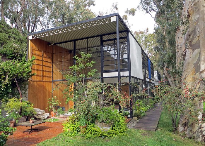 Eames House Eames House, Los Angeles, USA (1949) by Charles and Ray Eames : r ... photo