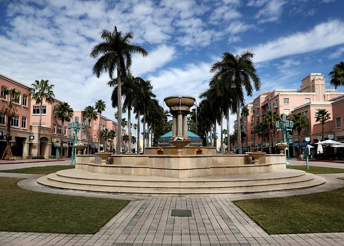 Mizner Park Mizner Park in Boca Raton | PHOTOS – Sun Sentinel photo