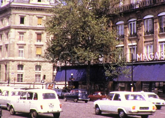 Place des Ternes AVENUE DES TERNES Paris France Street Sc... | Stock Video | Pond5 photo