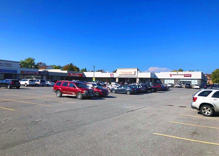 Pen Centre Retail For Lease — 9 Pine Street North, Unit 32 Thorold, ON ... photo