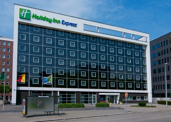 Parking Horta Holiday Inn Express Antwerp City - North photo