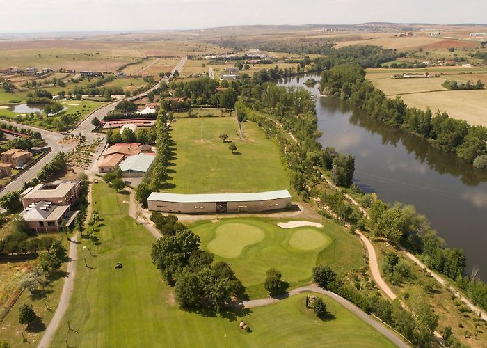 Golf Villamayor Salamanca Golf & Country Club, Recorrido Villamayor | Ruta 365 photo