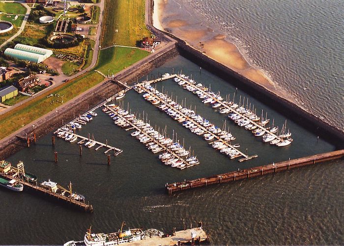 Wyk Hafen Sportboothafen Wyk auf Föhr | Marina in Deutschland photo