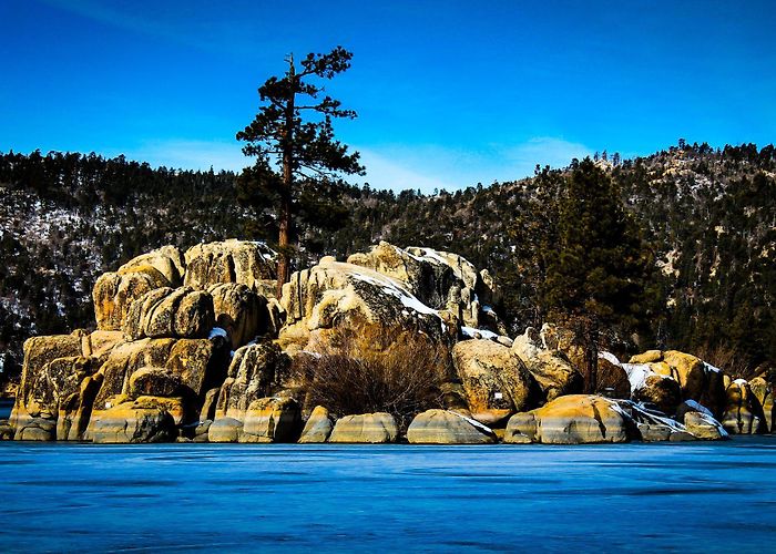 Pine Knot Village Big Bear Cabin & Vacation Rentals | Village Reservation Service ... photo