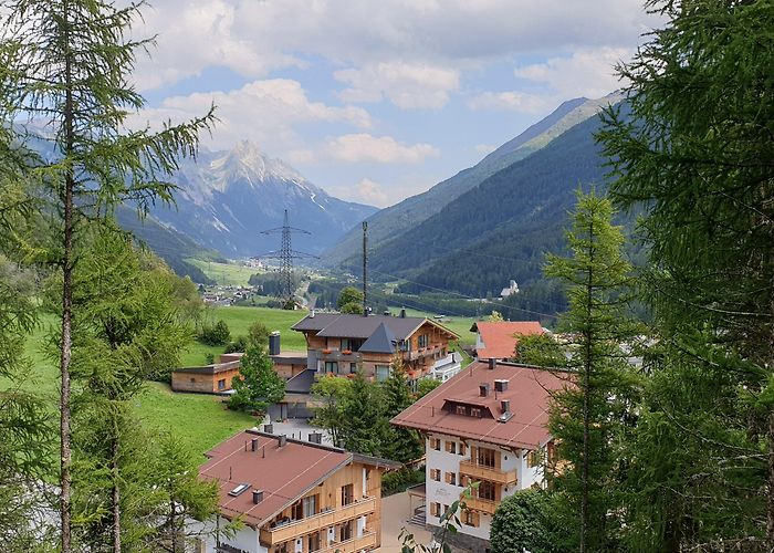 Sankt Anton am Arlberg photo