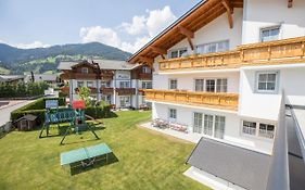 Aparthotel Pichler Flachau Exterior photo