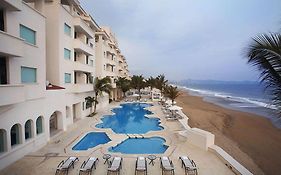 Camino Real Manzanillo Hotel Facilities photo
