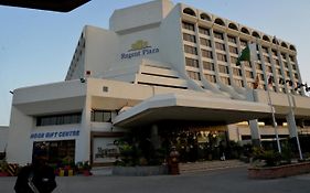 Regent Plaza Hotel&Convention Center Karachi Exterior photo