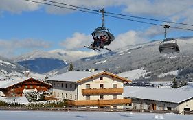 Hotel Starjet Flachau Exterior photo