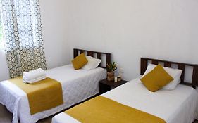 Rooms in Cancun Alamos Exterior photo