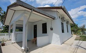 Avoria Youtube Netflix Villa Kuala Terengganu Exterior photo