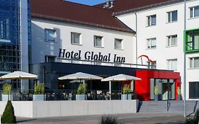 Hotel Global Inn Wolfsburgo Exterior photo